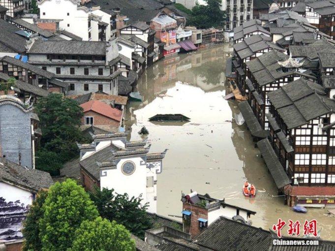 彩虹轨迹